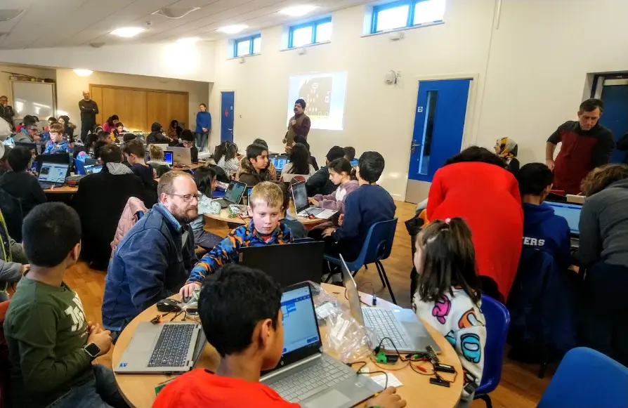 Face-to-Face Microbit January 2023 Robotics Sessions_4